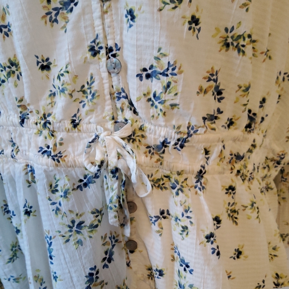 Time and Tru Floral Drawstring Blouse - - Picture 4 of 7